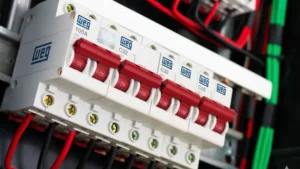 Disjuntor Desarmando Toda Hora em Cascavel PR — Causas e Solução