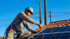 Energia solar: ANEEL abre consulta sobre ajustes regulatórios em 2026